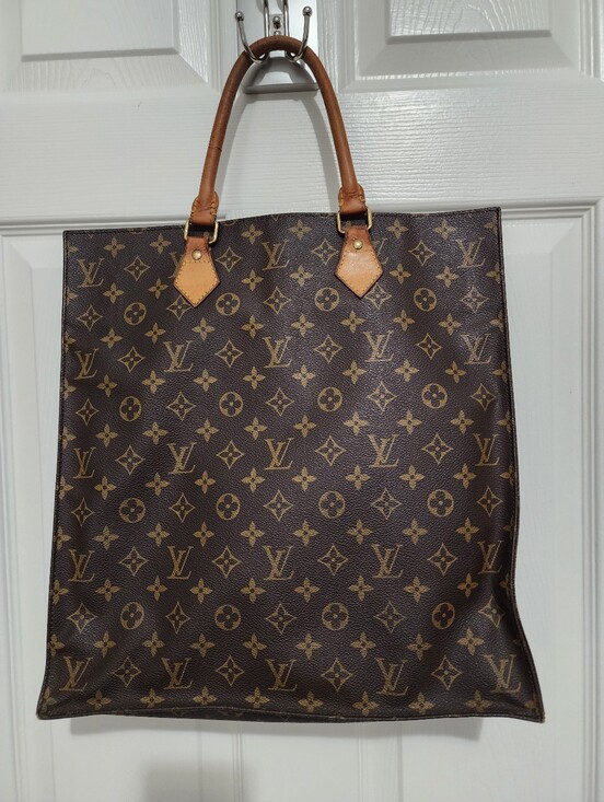 Louis Vuitton Handbags - Authentic Louis Vuitton Sac Plat (Replacement Handles Included)